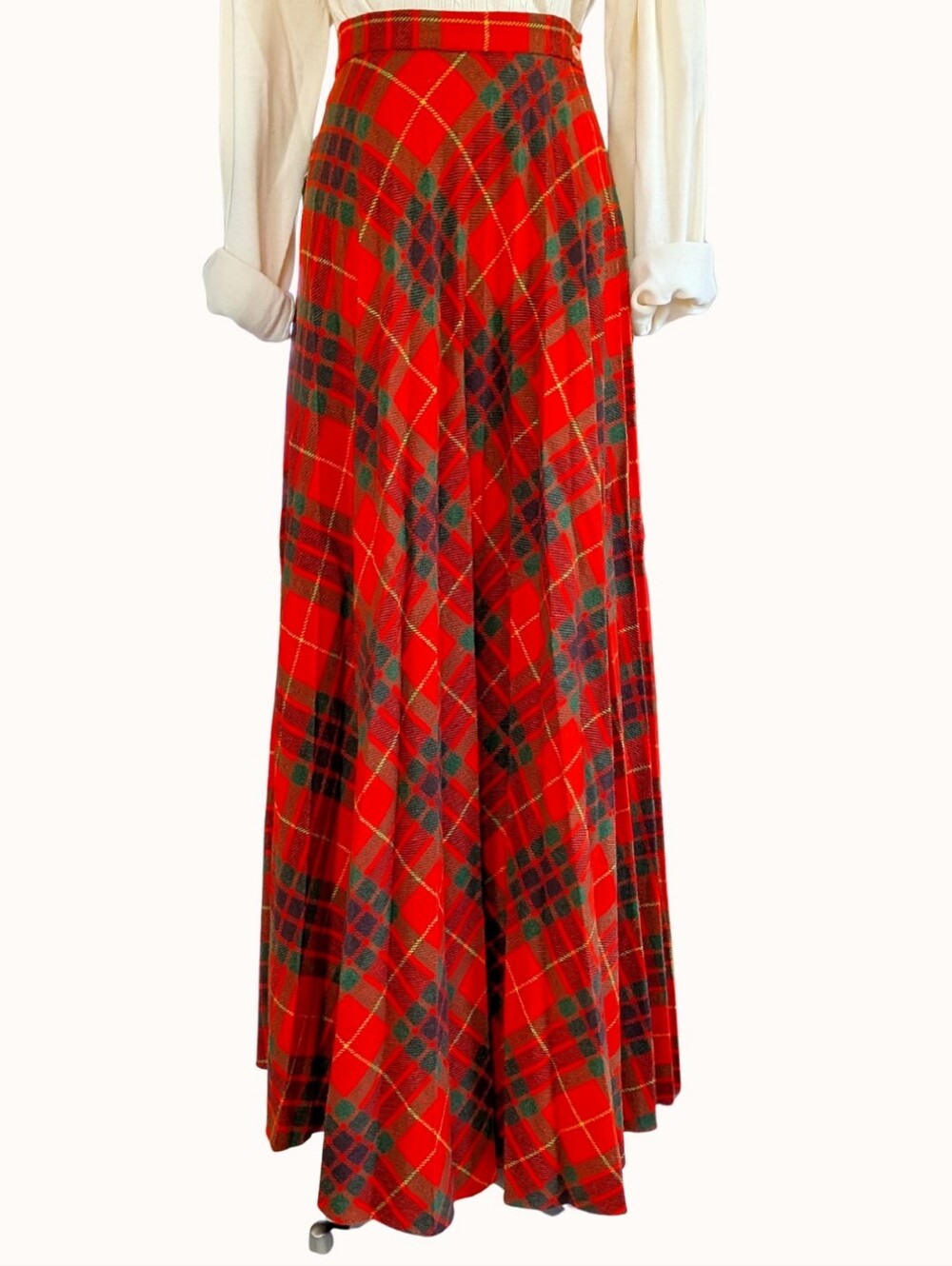 Vintage 1970s Wool Pleated Red & Green Plaid Maxi Skirt 26 W
